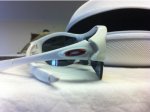 oakley1.jpg