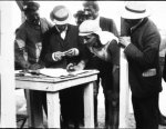 8. 1908 - Tour. Petit Breton en el Parque de los Príncipes.jpg