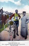 1910 - Tour. 15ª etapa, Azini en Paris.jpg