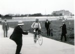16. 1911 - Tour. 15ª etapa, Gustave Garrigou vencedor en Paris.jpg