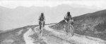 1920 - Tour. 6ª etapa, Jean Rossius y Jules Masseils en el Tourmalet.jpg