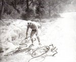 1921 - Tour. 9ª etapa, pinchazo del líder.jpg