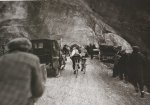 1924 - Tour. 11ª etapa, Giovanni Brunero y Nicolas Frantz hacia el tunel del Galibier.jpg