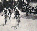 1925 - Tour. 7ª etapa, los seis de cabeza llevan a cabo una buena maniobra +.jpg