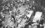 1925 - Tour. 16ª etapa, avituallamiento.jpg