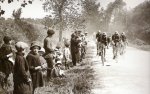 1927 - Tour. 1ª etapa, los Dilecta a el ritmo que impone Francis Pélissier.jpg