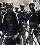 1927 - Tour. 8ª etapa, el líder H. Martin y el vencedor de la etapa R. Decorte.jpg