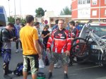 Viendo camisetas II.JPG