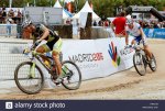 swiss-ralph-naef-l-and-french-cyclist-julien-absalon-orbea-in-action-FNA7J6.jpg