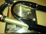 HORQUILLA ROCKSHOX SID WCUP 2006 SIN PIVOES VBRAKE Y CON ARAÃA.JPG